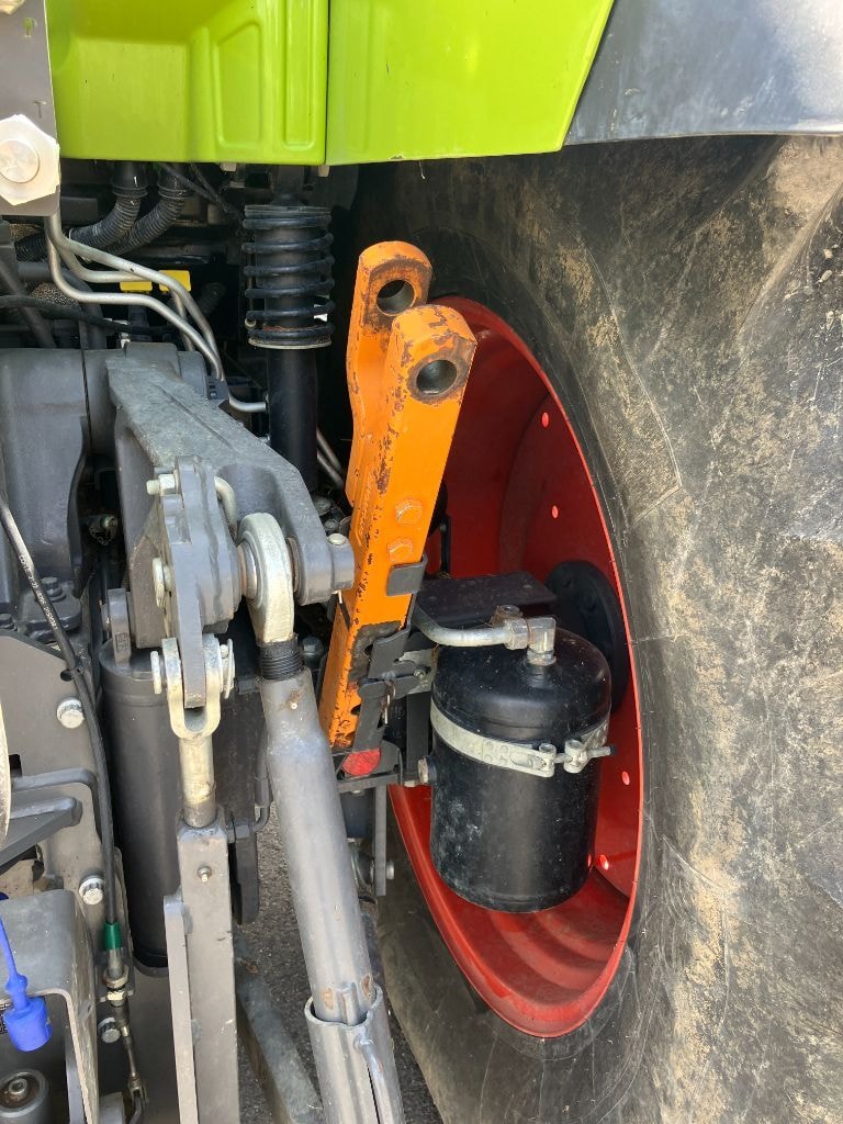Tracteur CLAAS ARION 610 CIS+ - photo slide 23