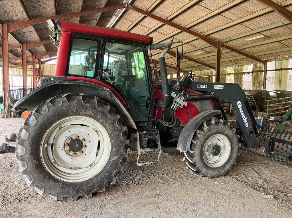 Tracteur chargeur VALTRA N91 - photo slide 2