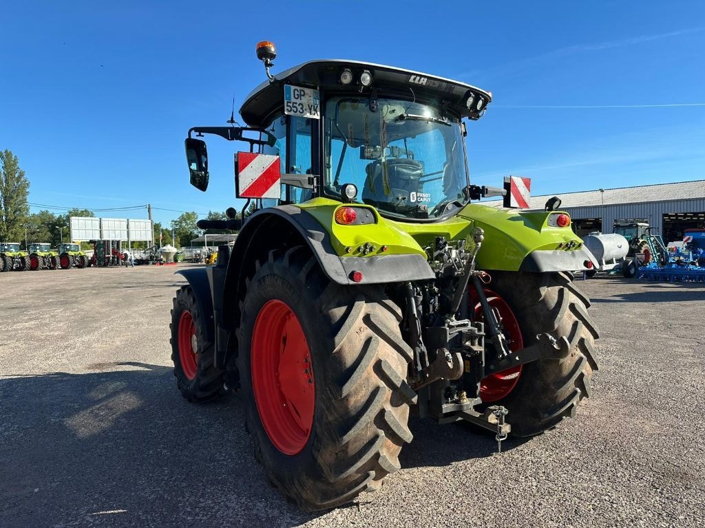 Tracteur CLAAS ARION 530 cmatic - photo slide 3