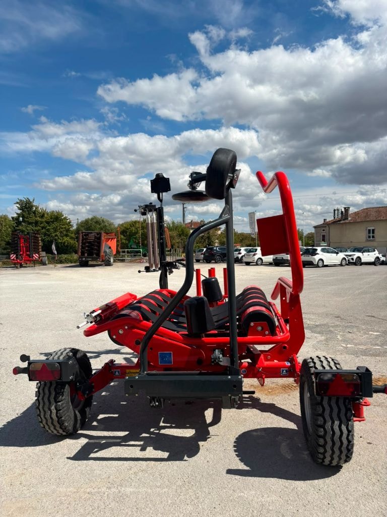 Enrubanneuse KUHN RW1410M - photo slide 4