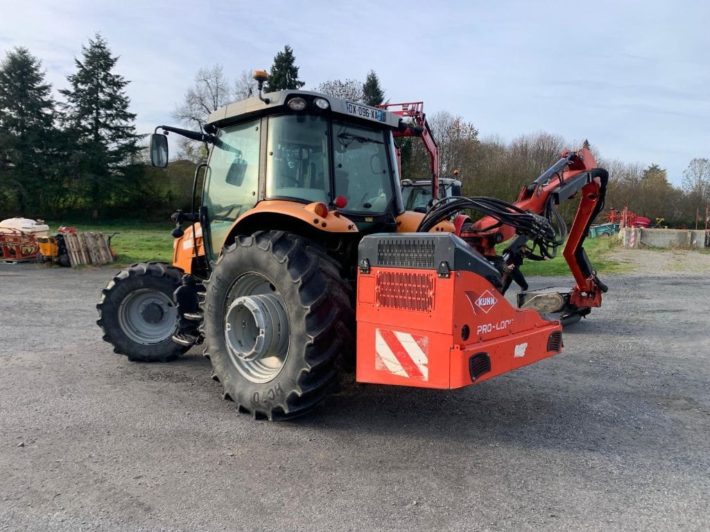 Tracteur MASSEY FERGUSON 5610 - photo slide 10