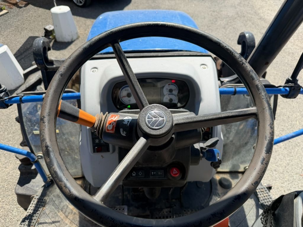 Tracteur chargeur NEW HOLLAND T5.95 DC - photo slide 12