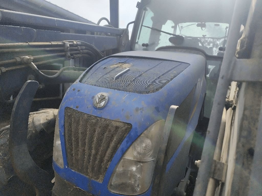 Tracteur NEW HOLLAND T4.85 - photo slide 4
