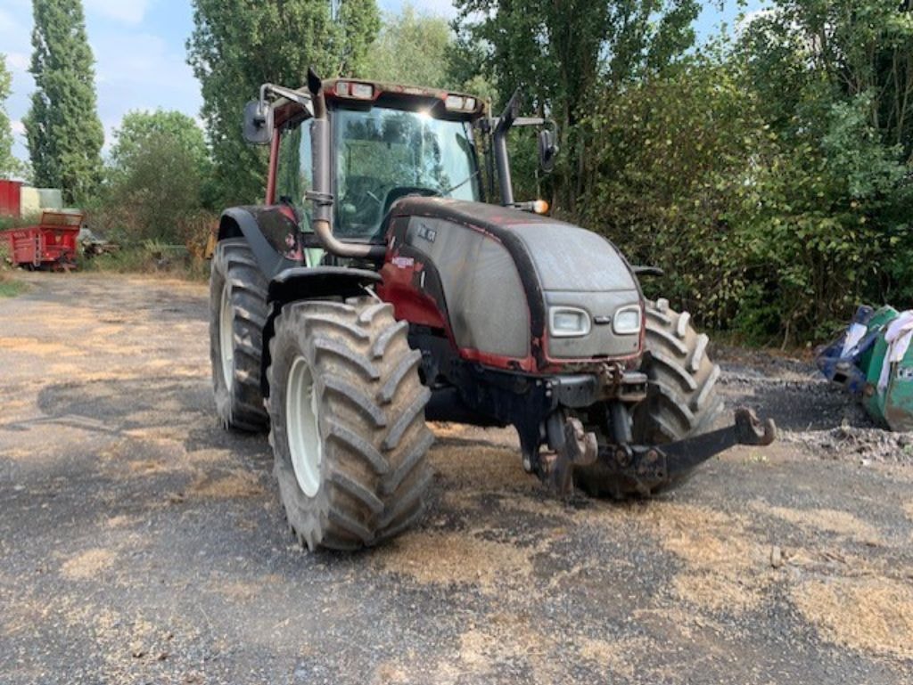 Tracteur VALTRA T160 - photo slide 2