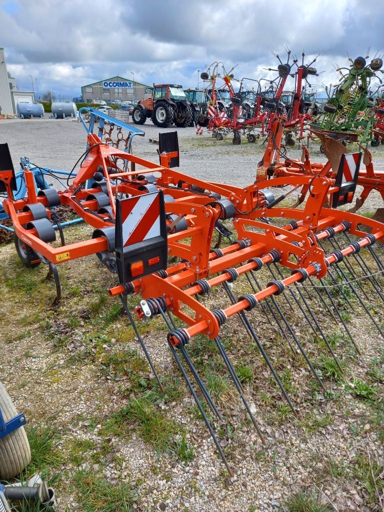 Dechaumeur KUBOTA CU 1300 - photo slide 3