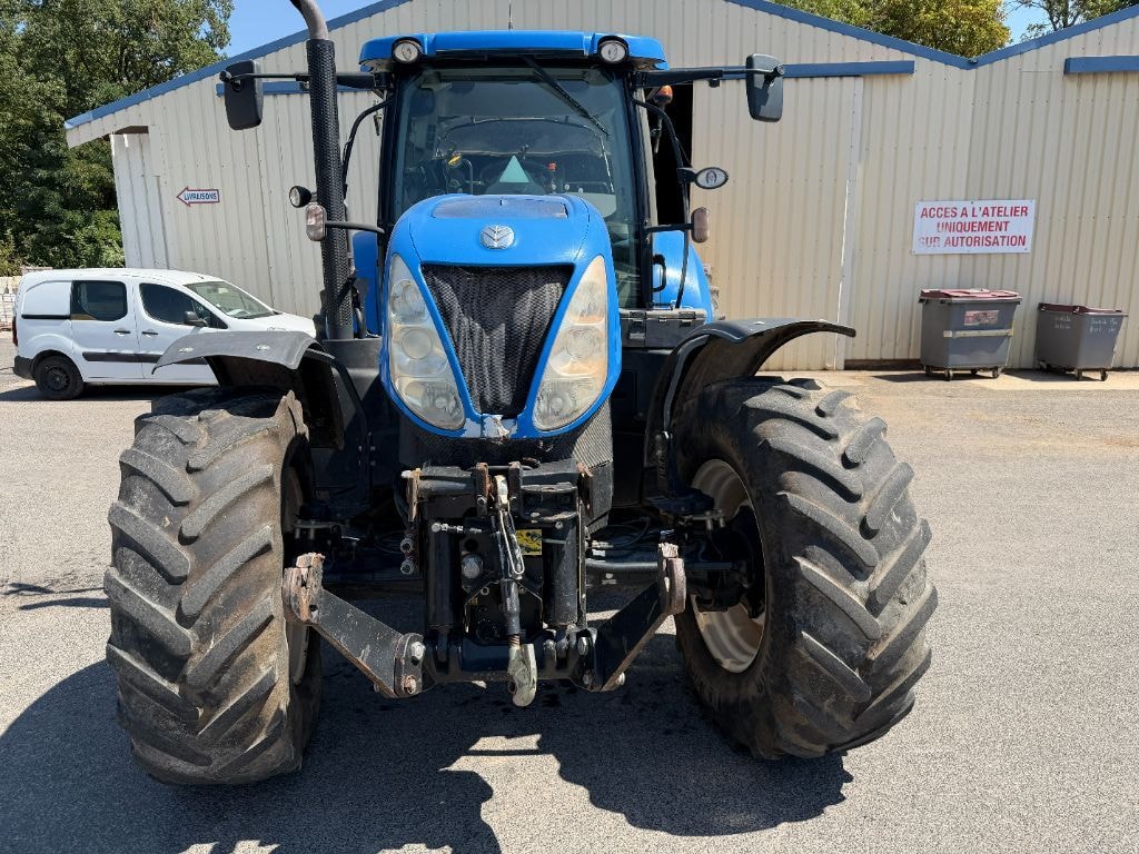 Tracteur NEW HOLLAND T7.235 AC       - photo slide 4