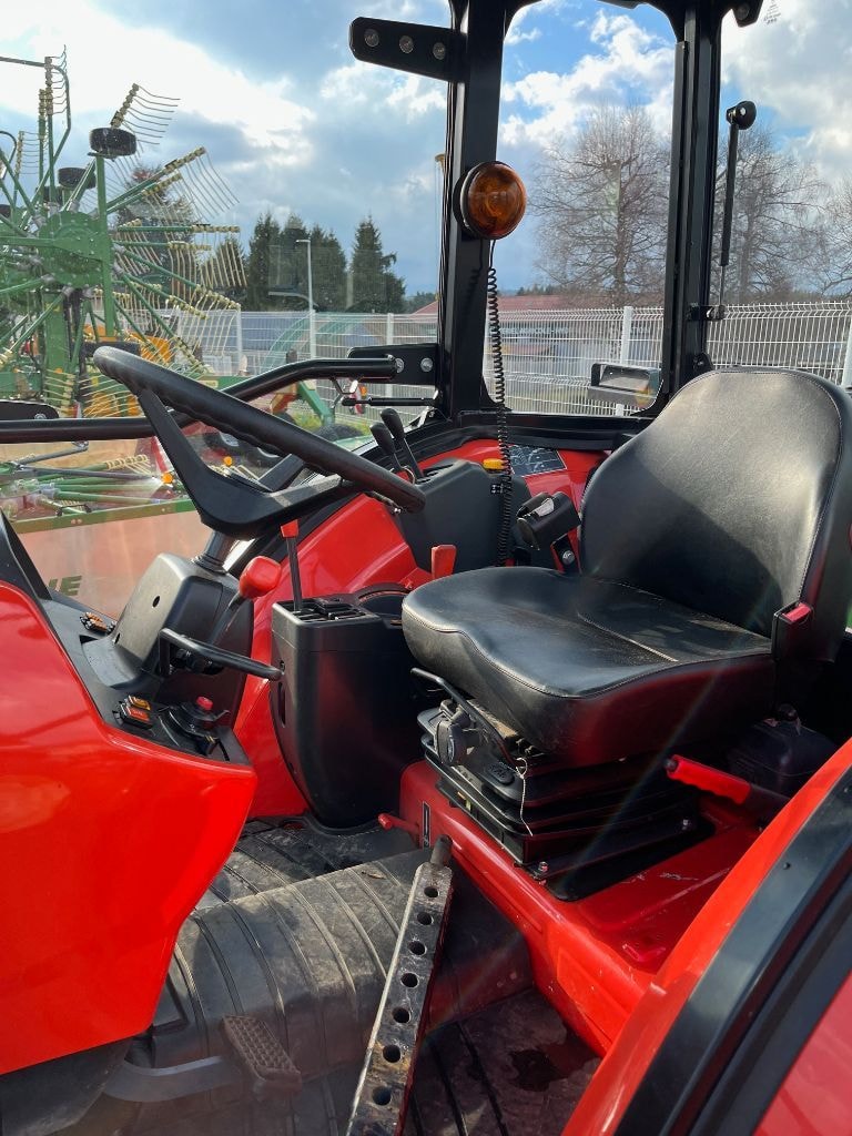 Tracteur KUBOTA M 6060 DTHQ - photo slide 6
