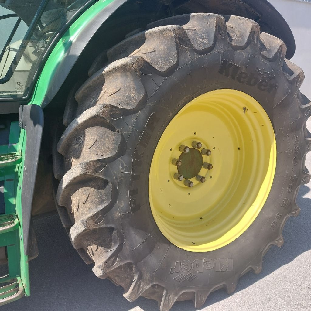Tracteur JOHN DEERE 6145R - photo slide 7