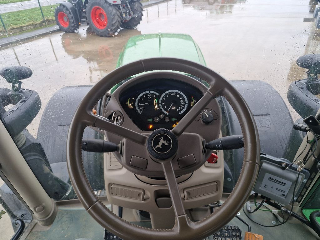 Tracteur JOHN DEERE 6250R - photo slide 16