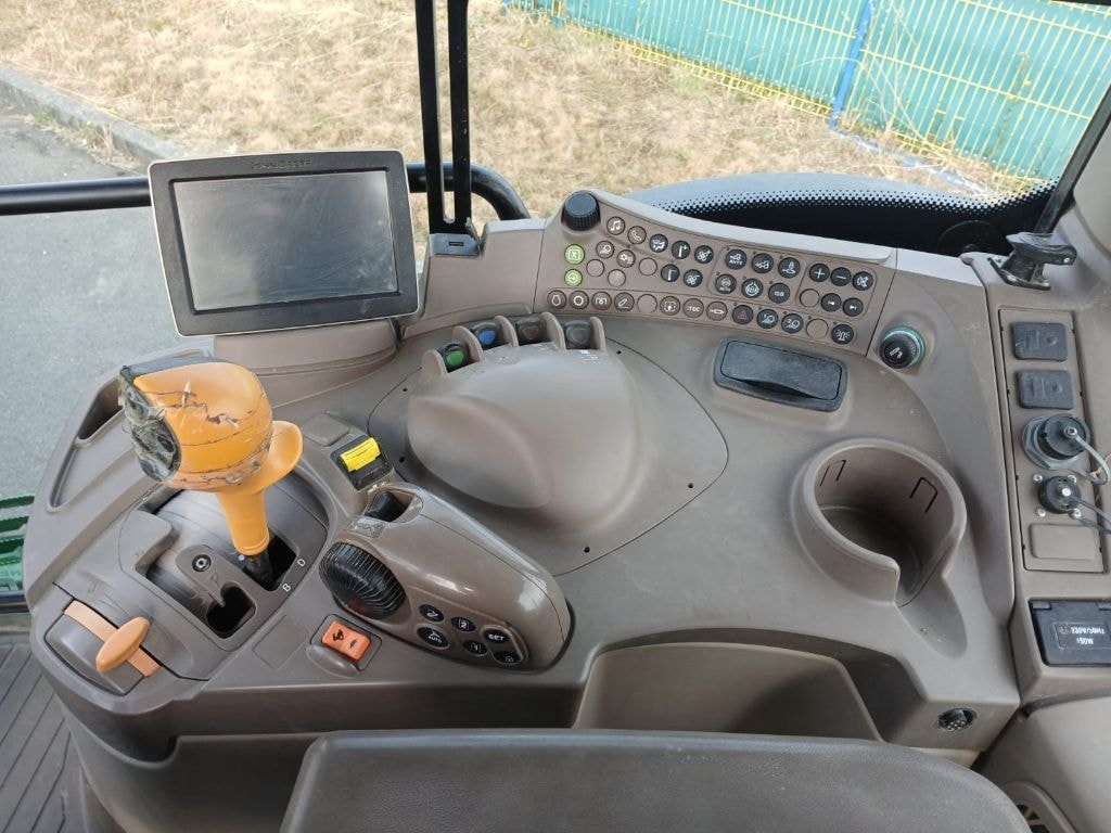 Tracteur JOHN DEERE 6195R - photo slide 7