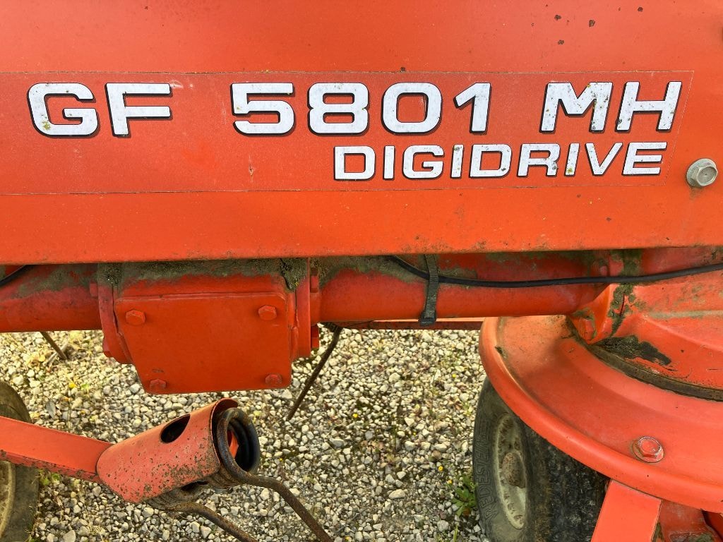 Faneuse KUHN Gf 5801 MH - photo slide 13