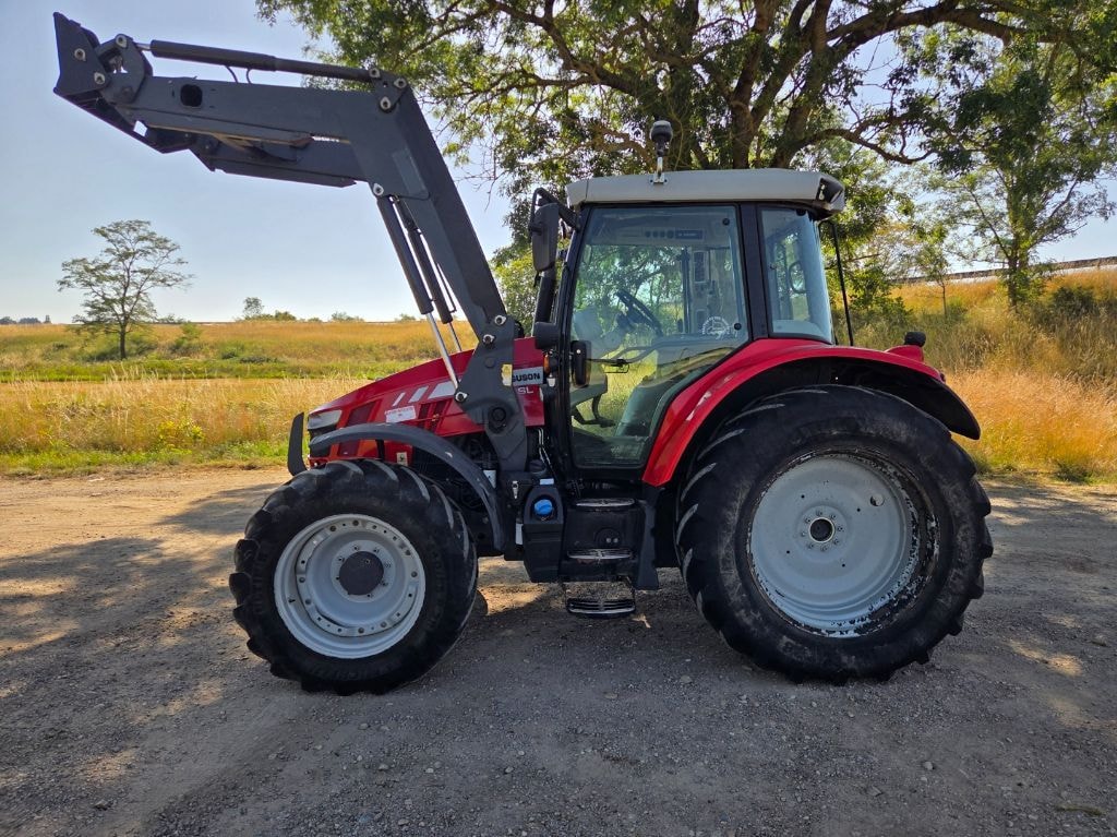 Tracteur chargeur MASSEY FERGUSON 5711S DYNA-4 EFFICIENT - photo slide 9