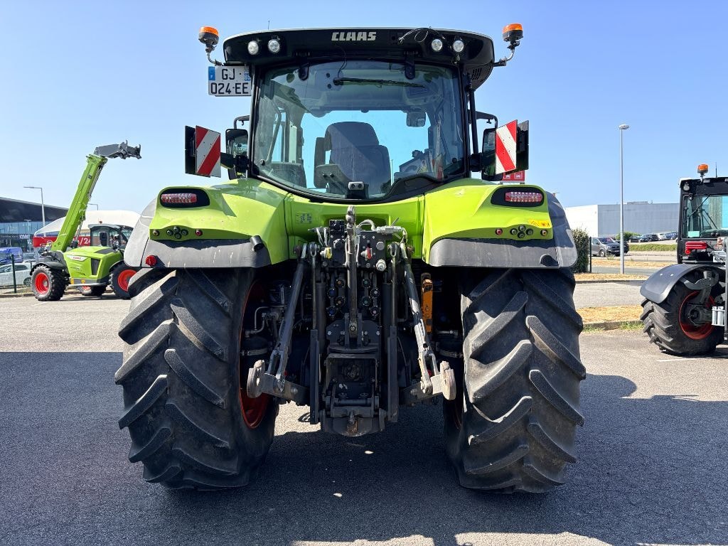 Tracteur CLAAS ARION 550 CMATIC - photo slide 7