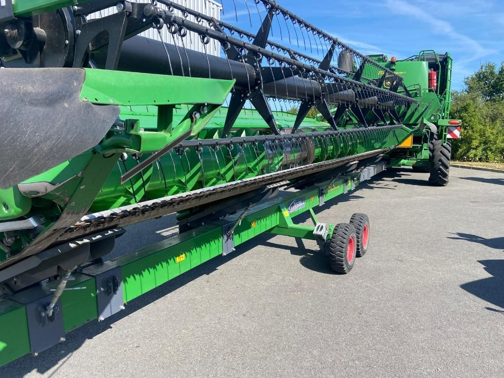 Moissonneuse JOHN DEERE T660HM - photo slide 11