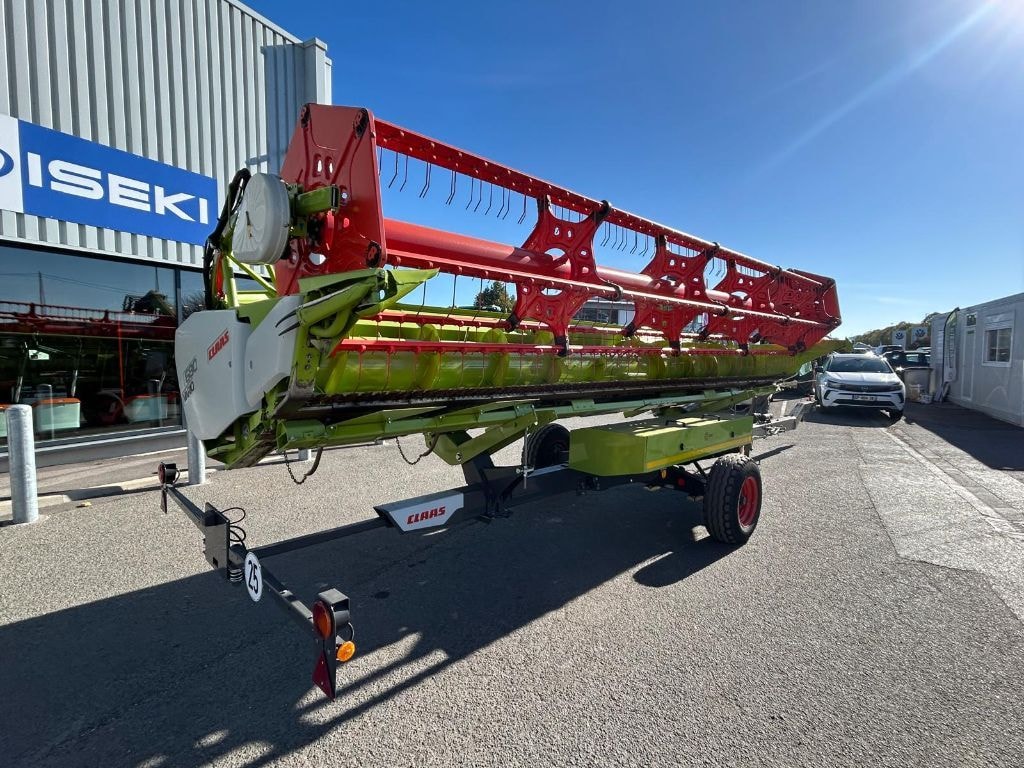 Moissonneuse CLAAS Lexion 5300 - photo slide 22