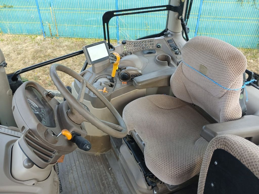Tracteur JOHN DEERE 6195R - photo slide 6