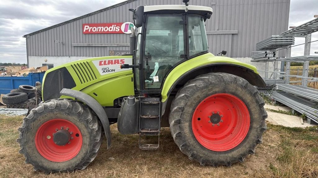 Tracteur CLAAS AXION 810 cis - photo slide 15