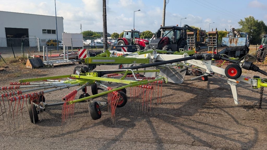 Andaineur CLAAS Liner 3100 - photo slide 13