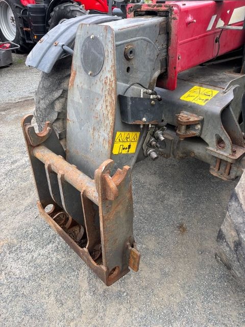 Telescopique MASSEY FERGUSON TH 6030 - photo slide 8