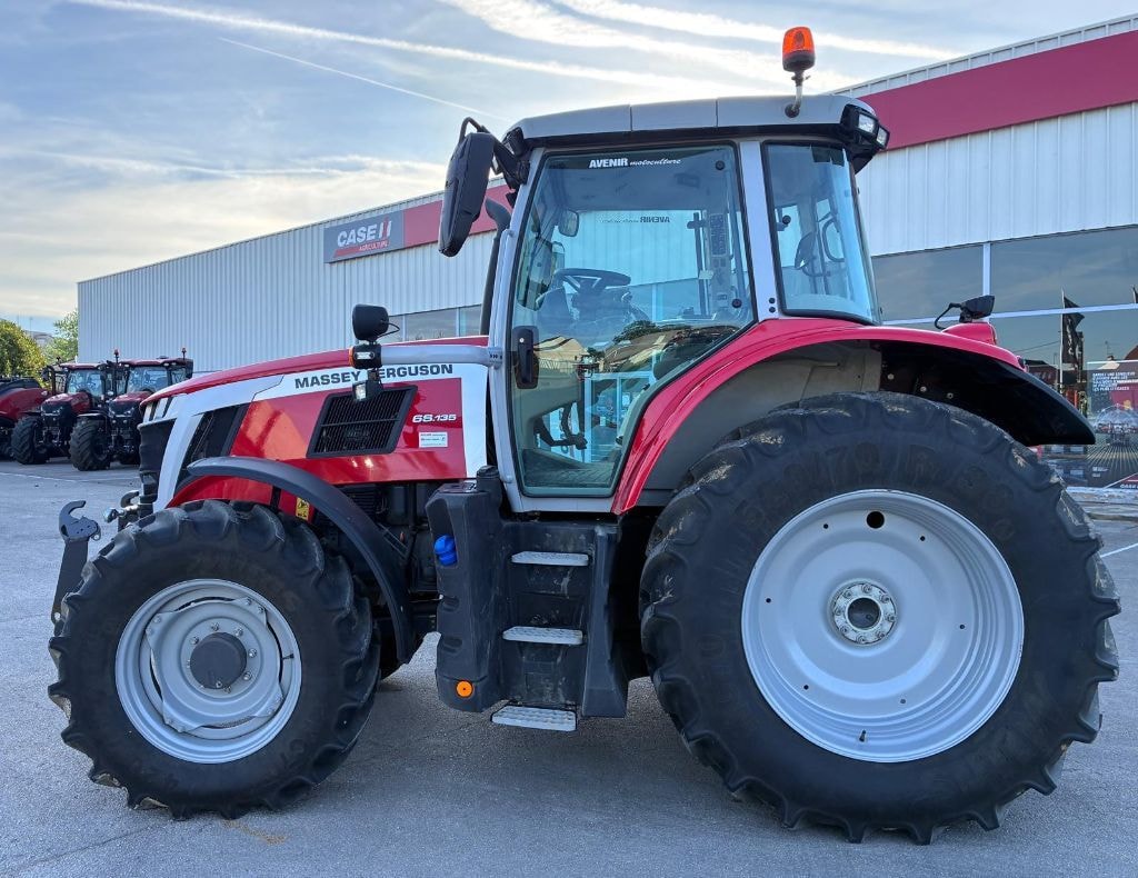 Tracteur MASSEY FERGUSON 6S 135 DYNA 6 EFFICIENT - photo slide 7