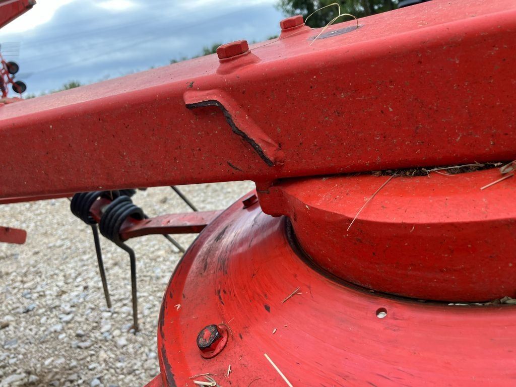 Faneuse KUHN 8702 - photo slide 31