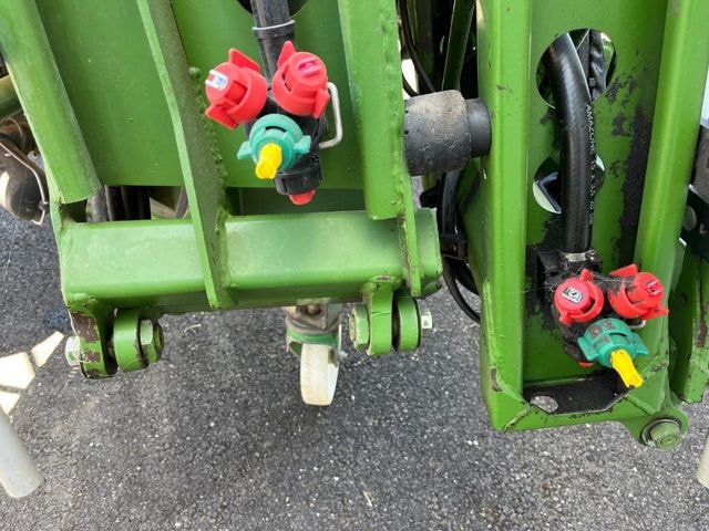 Pulverisateur AMAZONE Uf1200 - photo slide 3