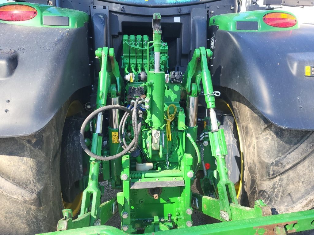 Tracteur JOHN DEERE 6250R - photo slide 24