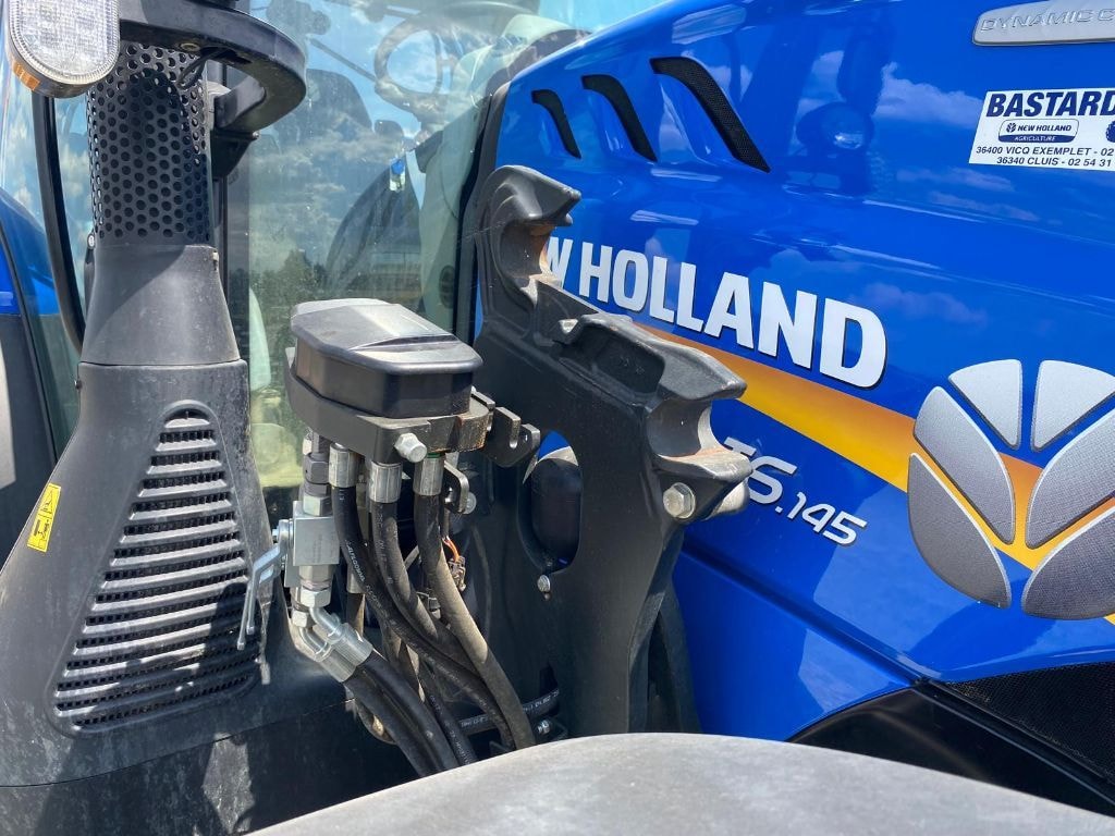 Tracteur NEW HOLLAND T6.145 - photo slide 22