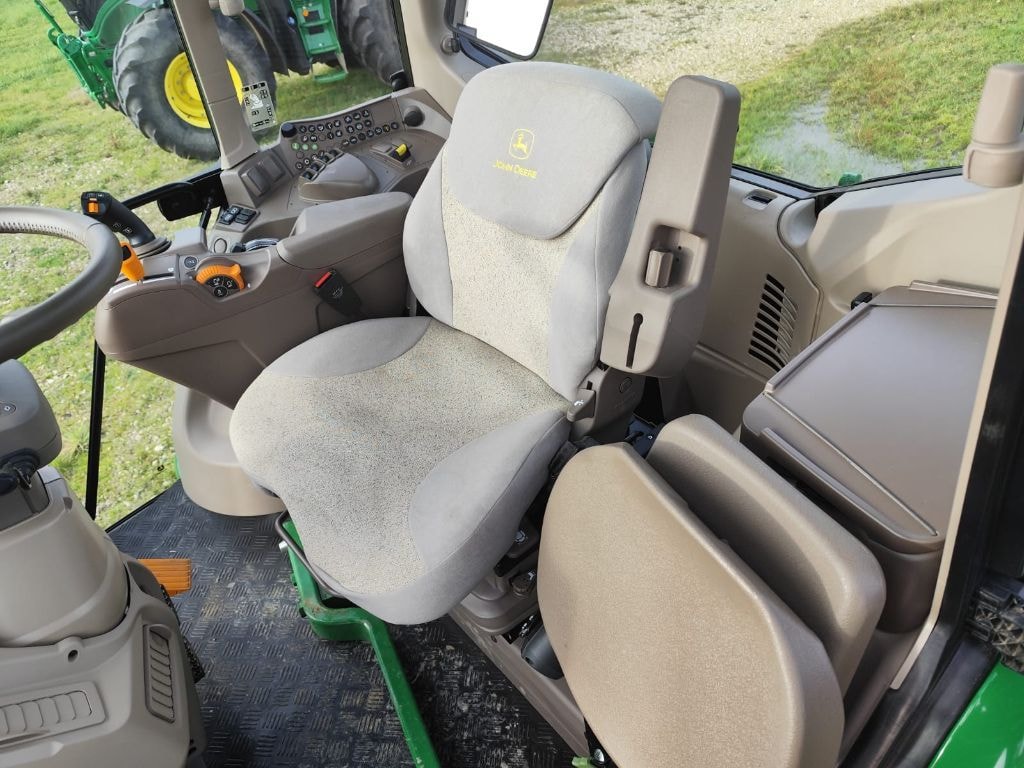 Tracteur JOHN DEERE 6M 115 - photo slide 18