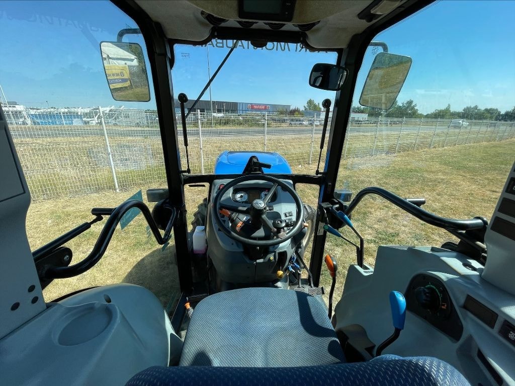 Tracteur fruitier NEW HOLLAND T4.100N - photo slide 8