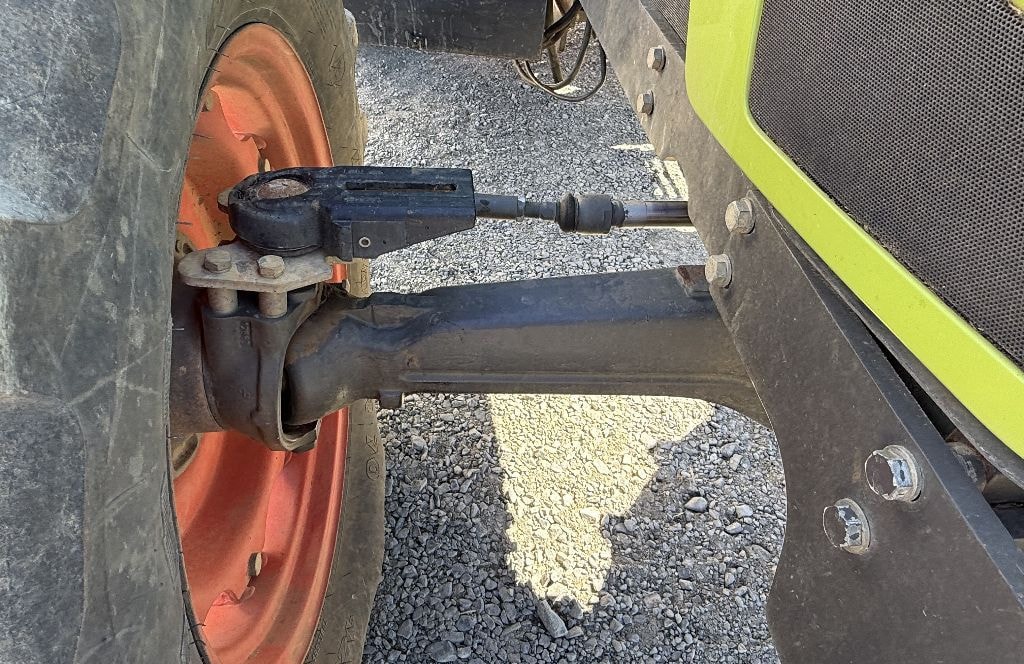 Tracteur CLAAS ARES 657 ATZ - photo slide 9