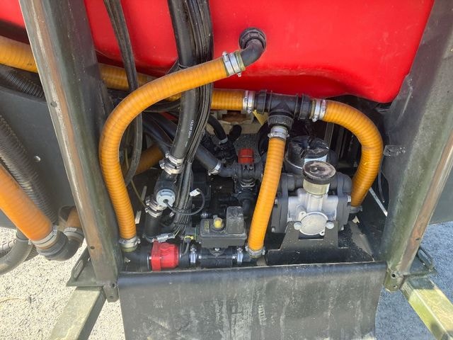 Pulverisateur KVERNELAND IXTER B16 - photo slide 24