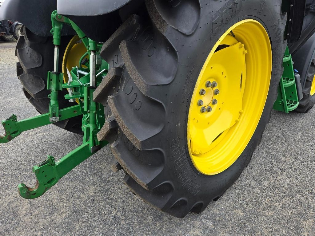 Tracteur JOHN DEERE 6100M - photo slide 4