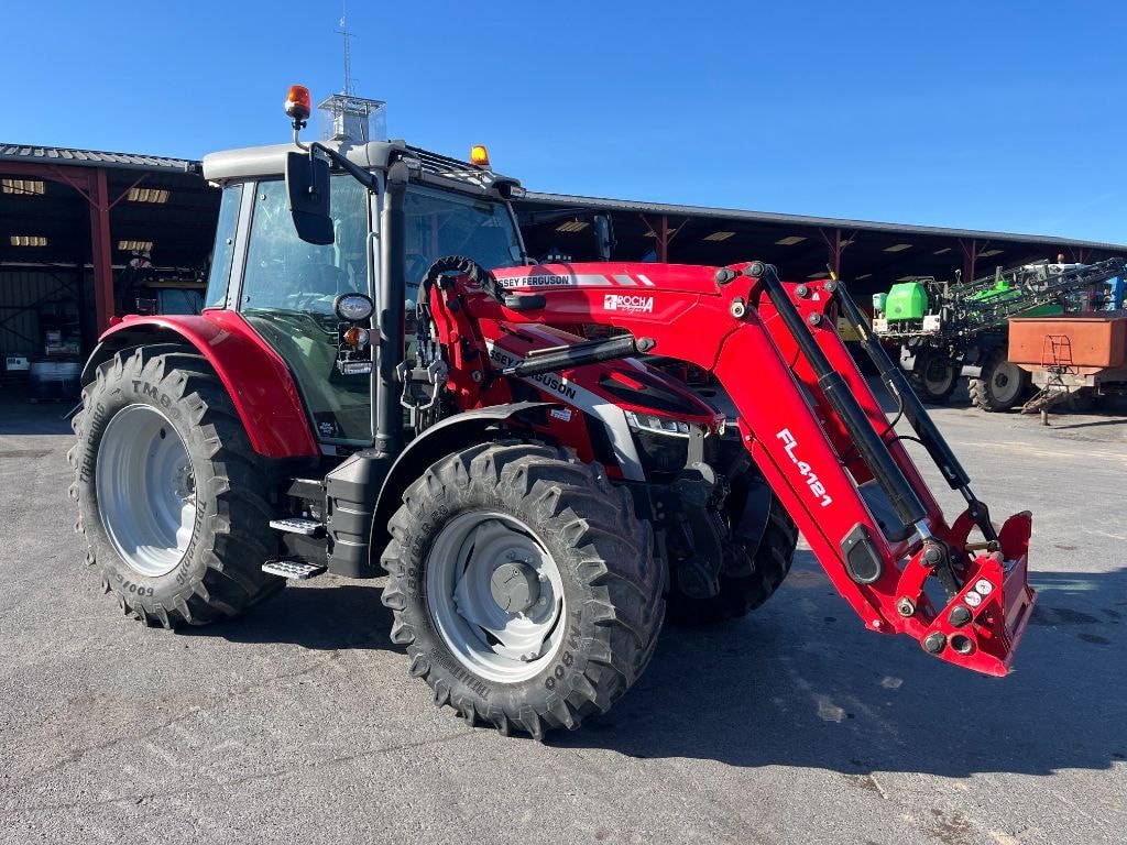 Tracteur MASSEY FERGUSON 5S145 - photo slide 2