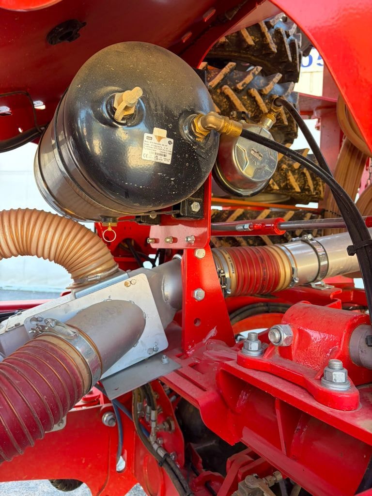 Semoir en ligne KUHN ESPRO 6000 RC - photo slide 19