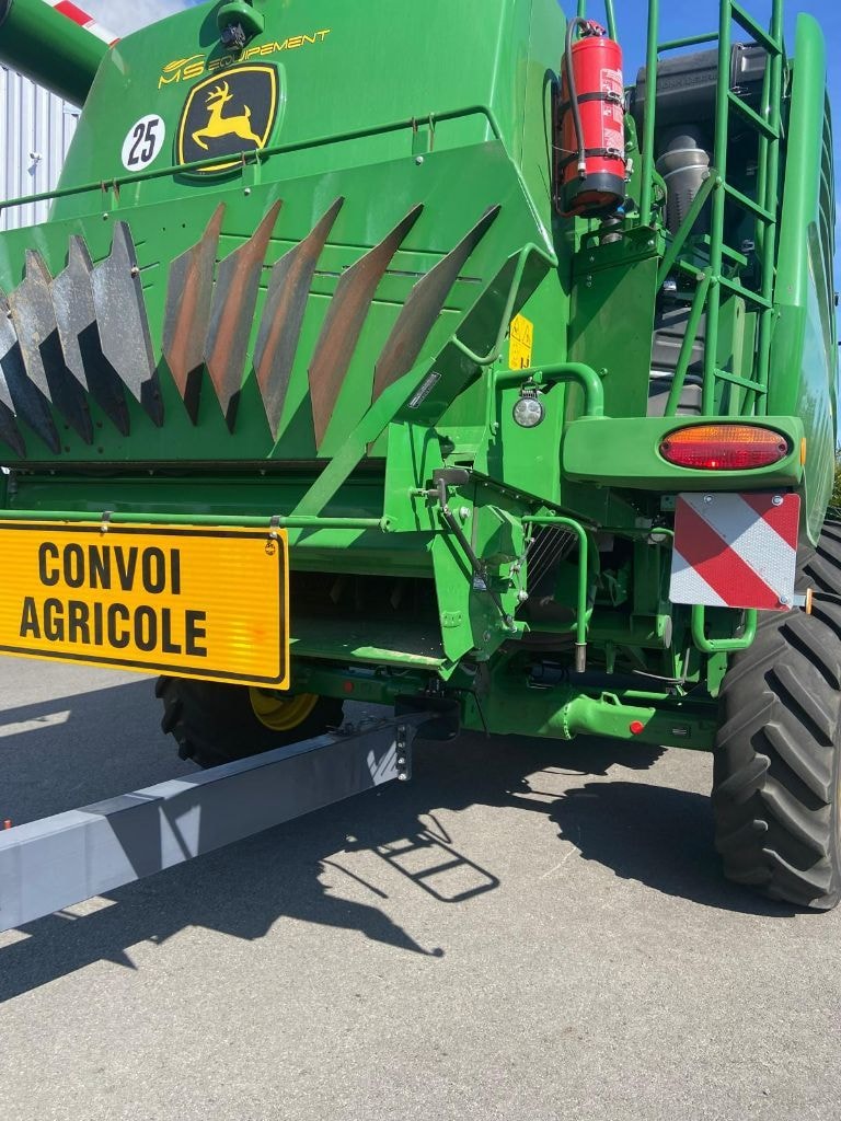 Moissonneuse JOHN DEERE T660HM - photo slide 10