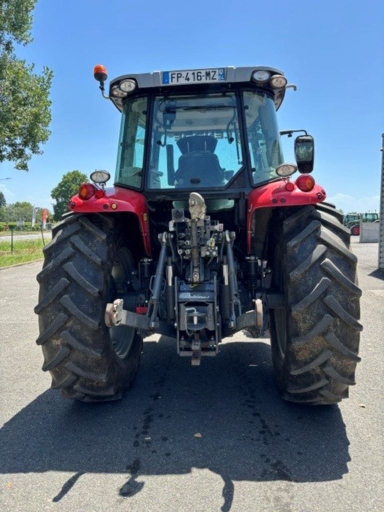 Tracteur MASSEY FERGUSON 5711 S - photo slide 4