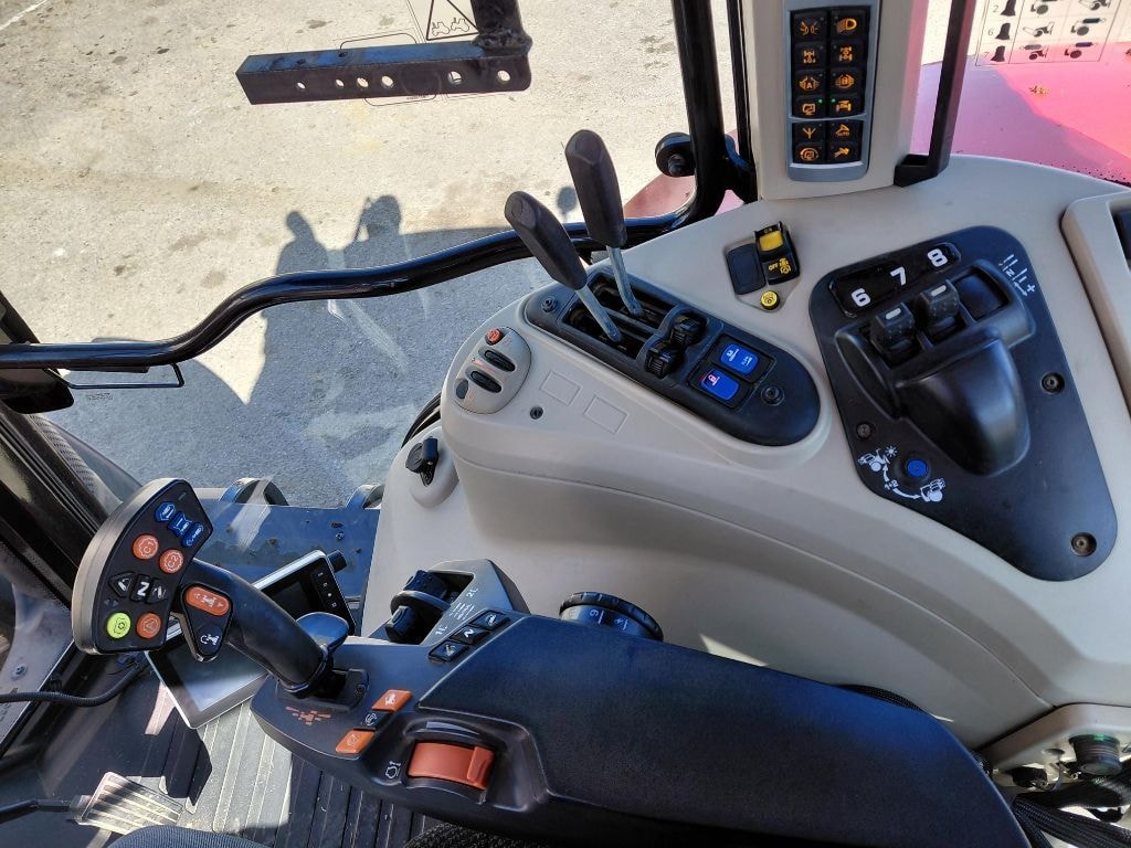 Tracteur MASSEY FERGUSON 7720 S D 6 EFFICIENT - photo slide 6