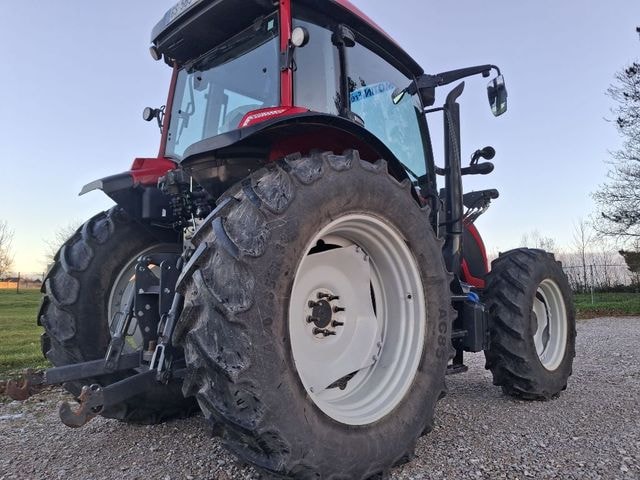 Tracteur VALTRA A105H - photo slide 5