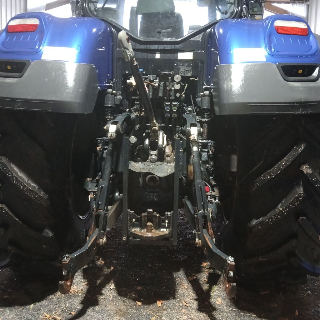 Tracteur NEW HOLLAND T7.315 HD - photo slide 6