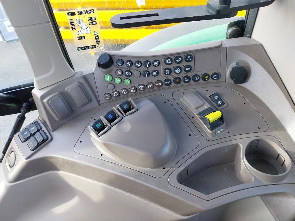 Tracteur chargeur JOHN DEERE 6140M - photo slide 9