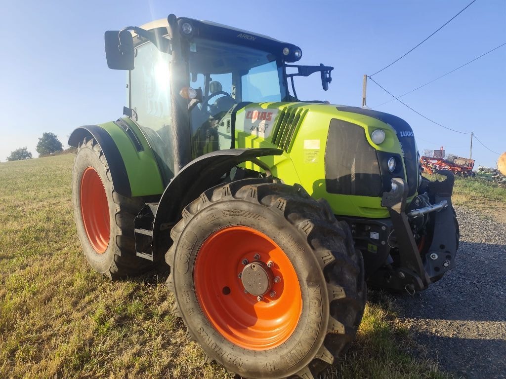 Tracteur CLAAS ARION 430 - photo slide 1