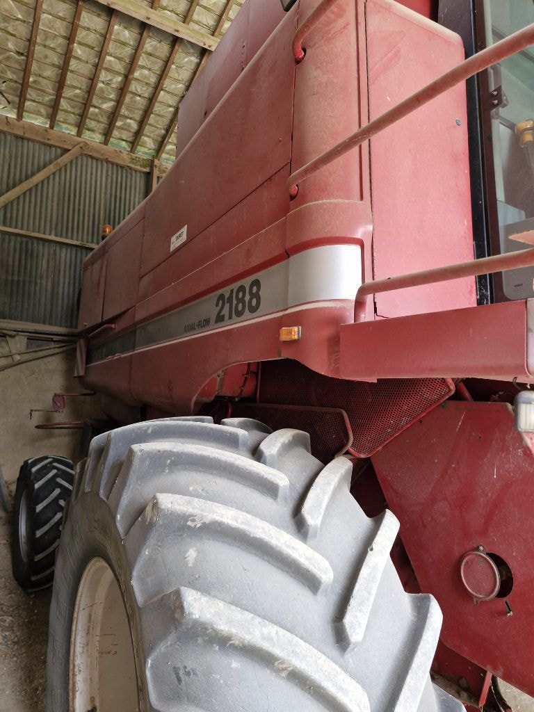 Moissonneuse CASE IH AXIAL FLOW 2188 - photo slide 3