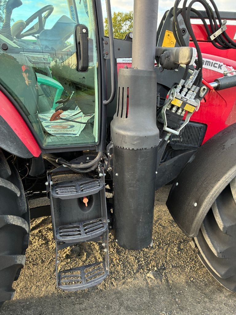 Tracteur chargeur MC CORMICK X6.420 - photo slide 16