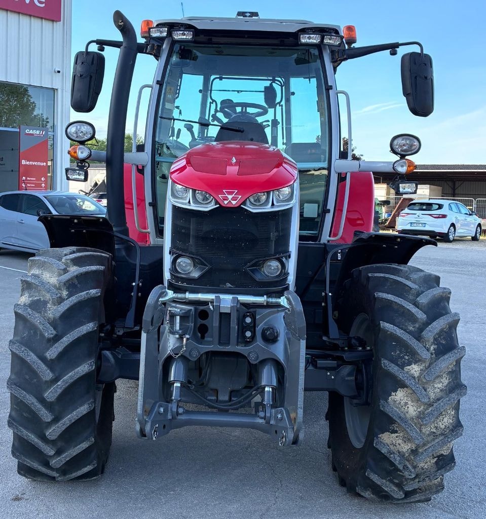 Tracteur MASSEY FERGUSON 6S 135 DYNA 6 EFFICIENT - photo slide 6