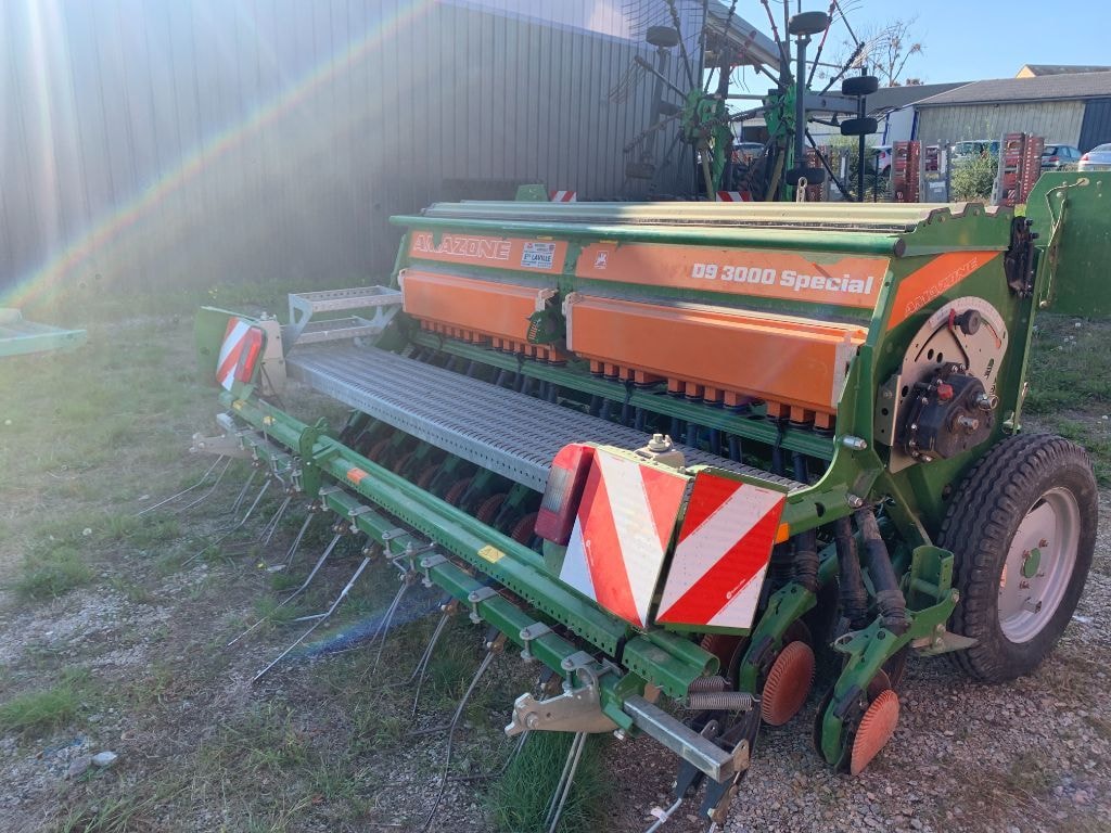 Semoir en ligne AMAZONE D9 3000 - photo slide 7