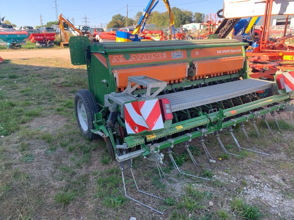 Semoir en ligne AMAZONE D9 3000 - photo slide 3