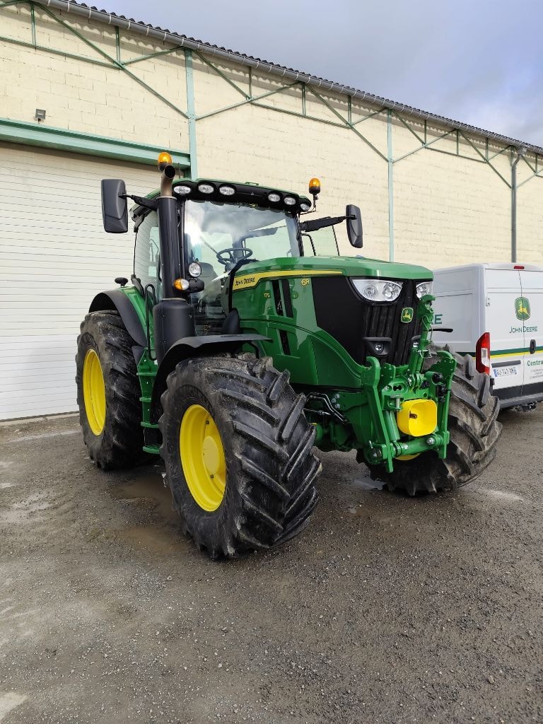Tracteur JOHN DEERE 6R 175 - photo slide 10