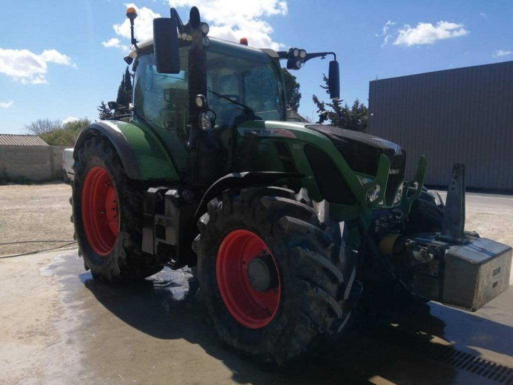Tracteur FENDT 718 VARIO PROFI + - photo slide 24