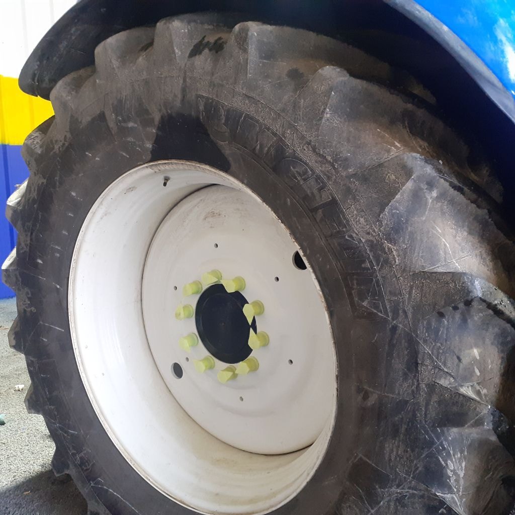Tracteur NEW HOLLAND T7.195s - photo slide 7